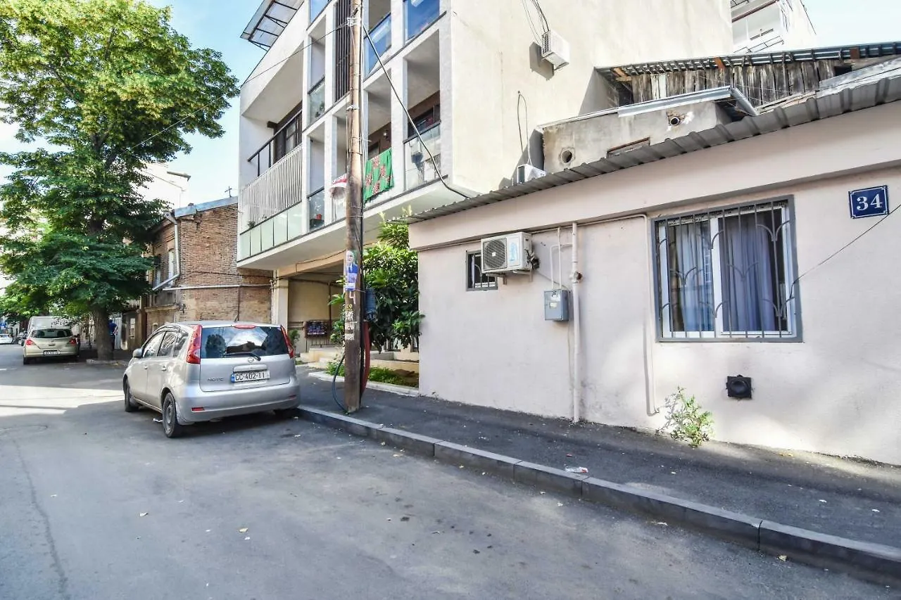 Tasos Apartment Тбилиси 0*,  Грузия
