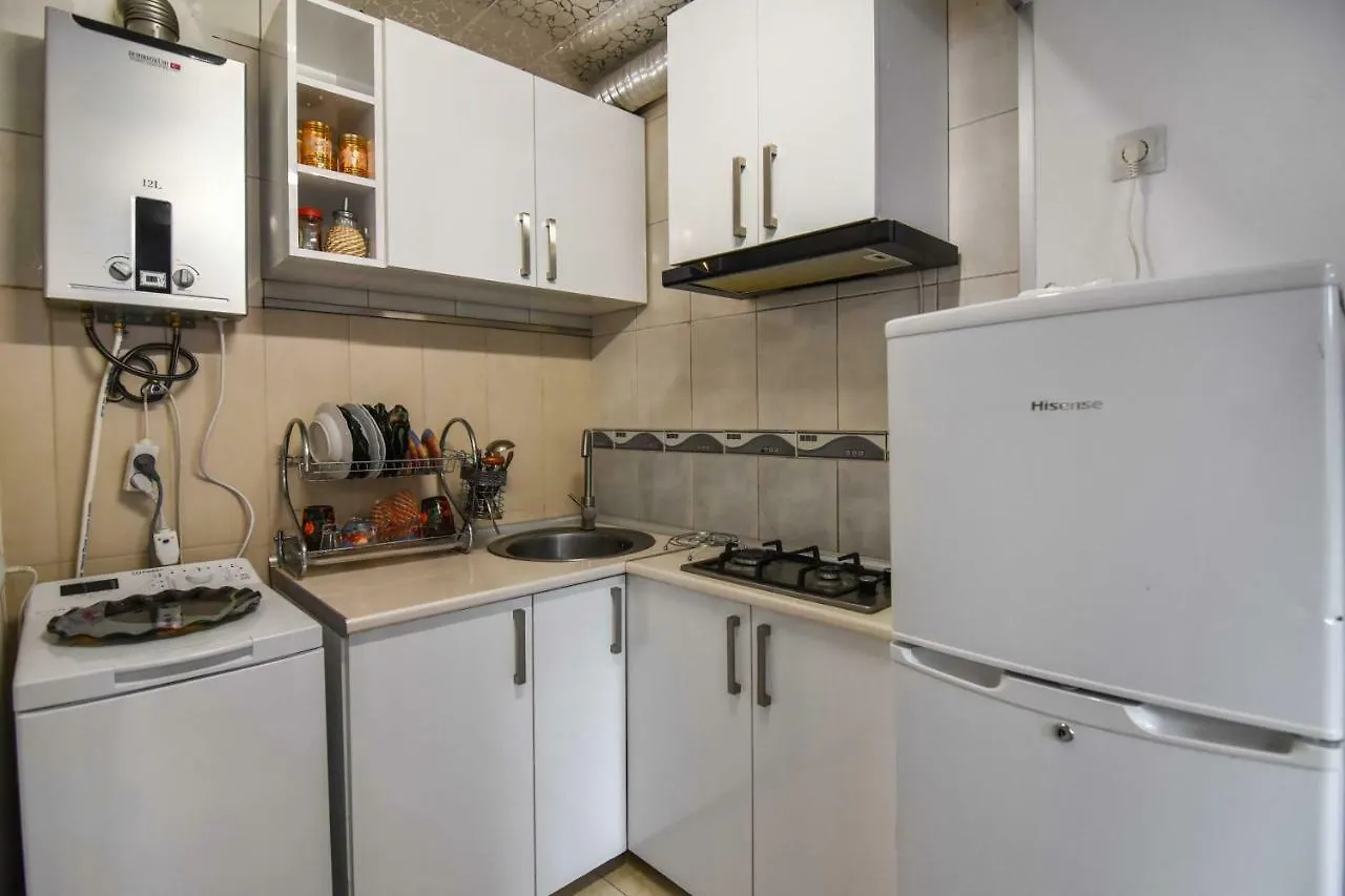Tasos Apartment Тбилиси 0*,  Грузия